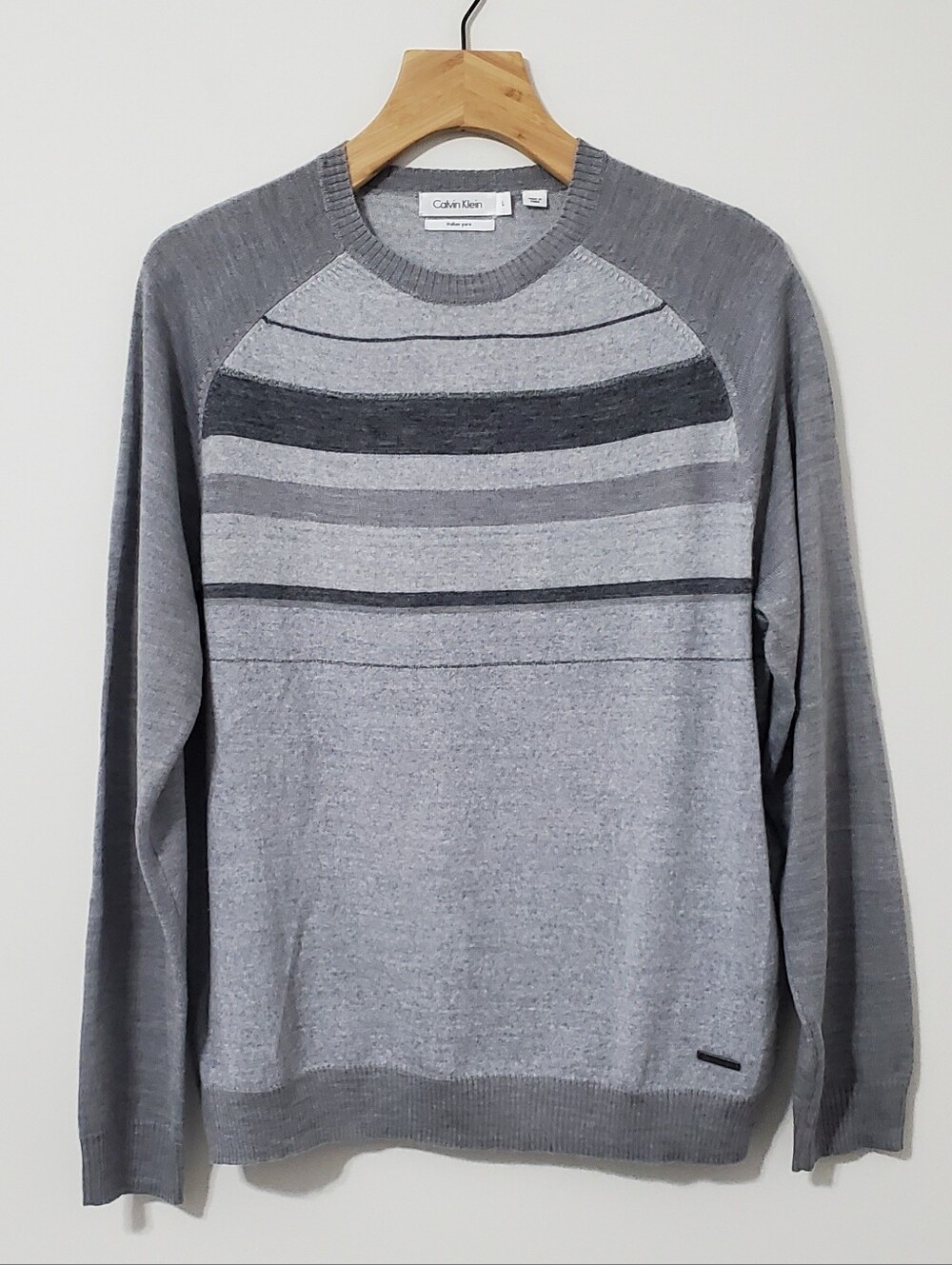 Calvin Klein Men’s Italian Yarn Gray Striped Merino Blend Crewneck Sweater Large